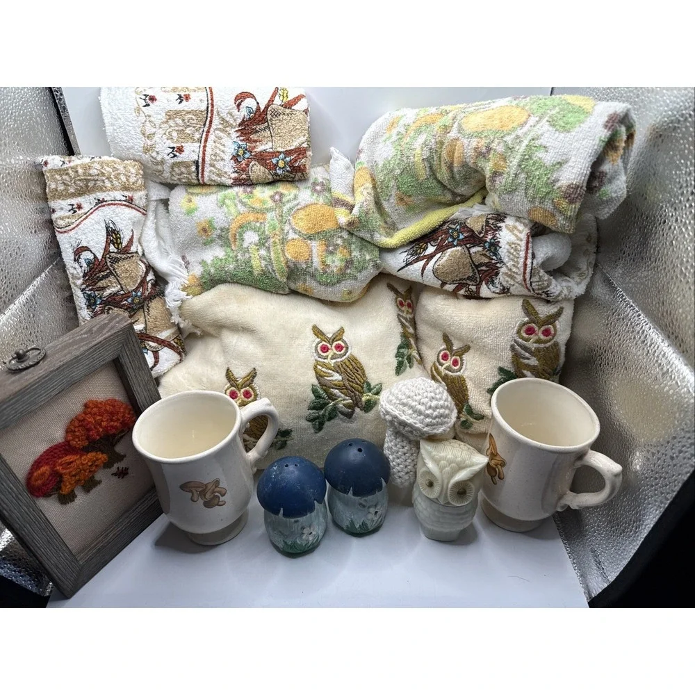 Vintage Lot Of Owls And Mushrooms, S&P, Towel, Cups, Picture